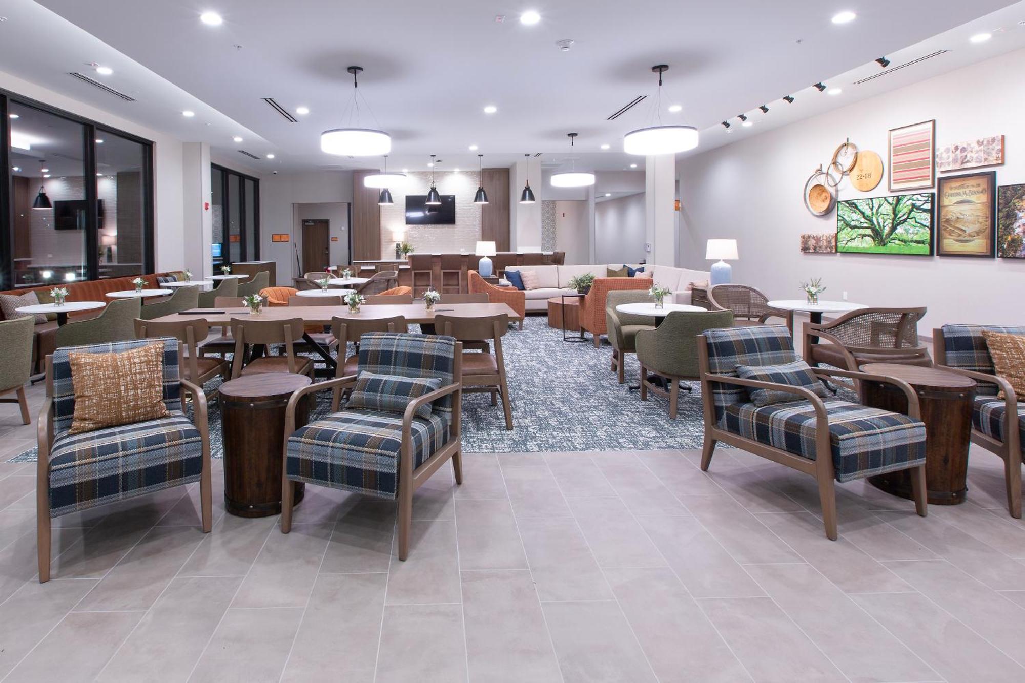 La Quinta Inn And Suites By Wyndham Линкълн Екстериор снимка