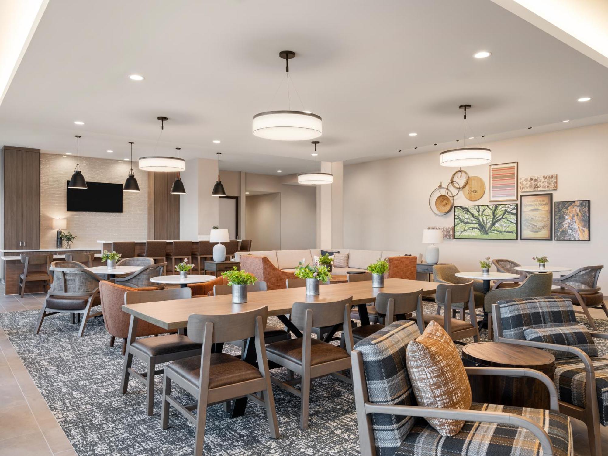 La Quinta Inn And Suites By Wyndham Линкълн Екстериор снимка