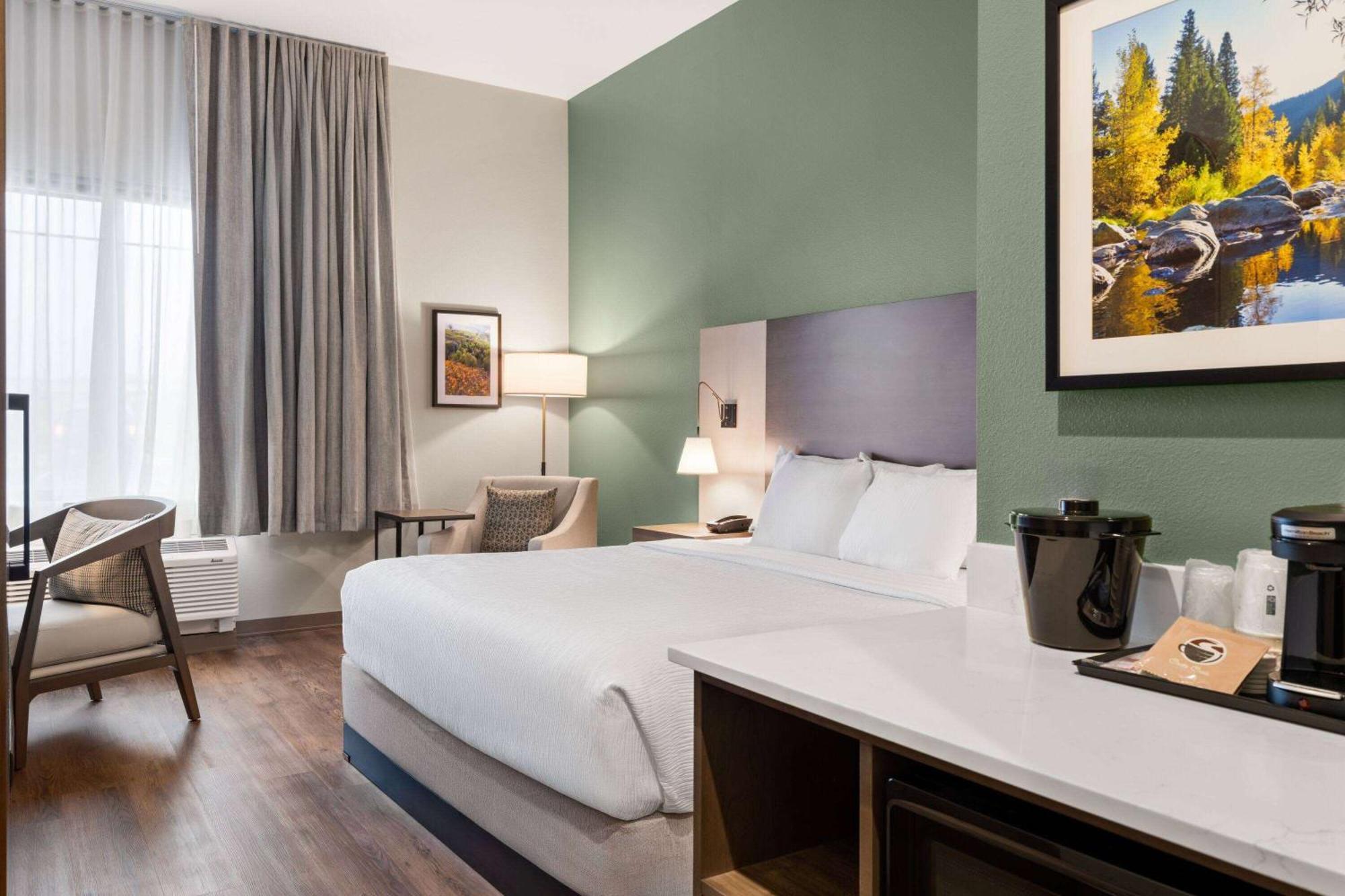 La Quinta Inn And Suites By Wyndham Линкълн Екстериор снимка