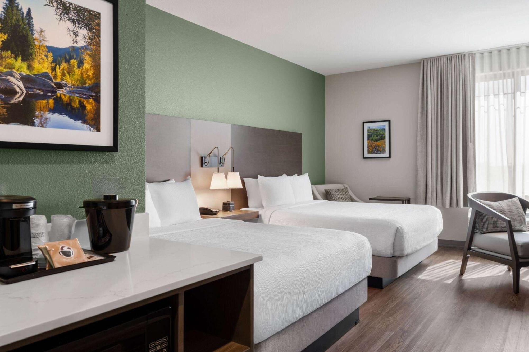 La Quinta Inn And Suites By Wyndham Линкълн Екстериор снимка
